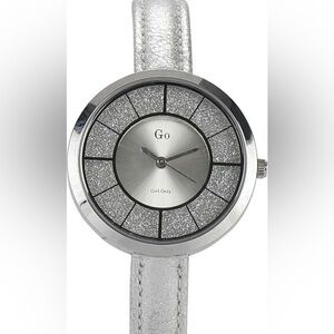 GIRLS ONLY (G.O) SILVER SPARKLY WATCH - NWOT
